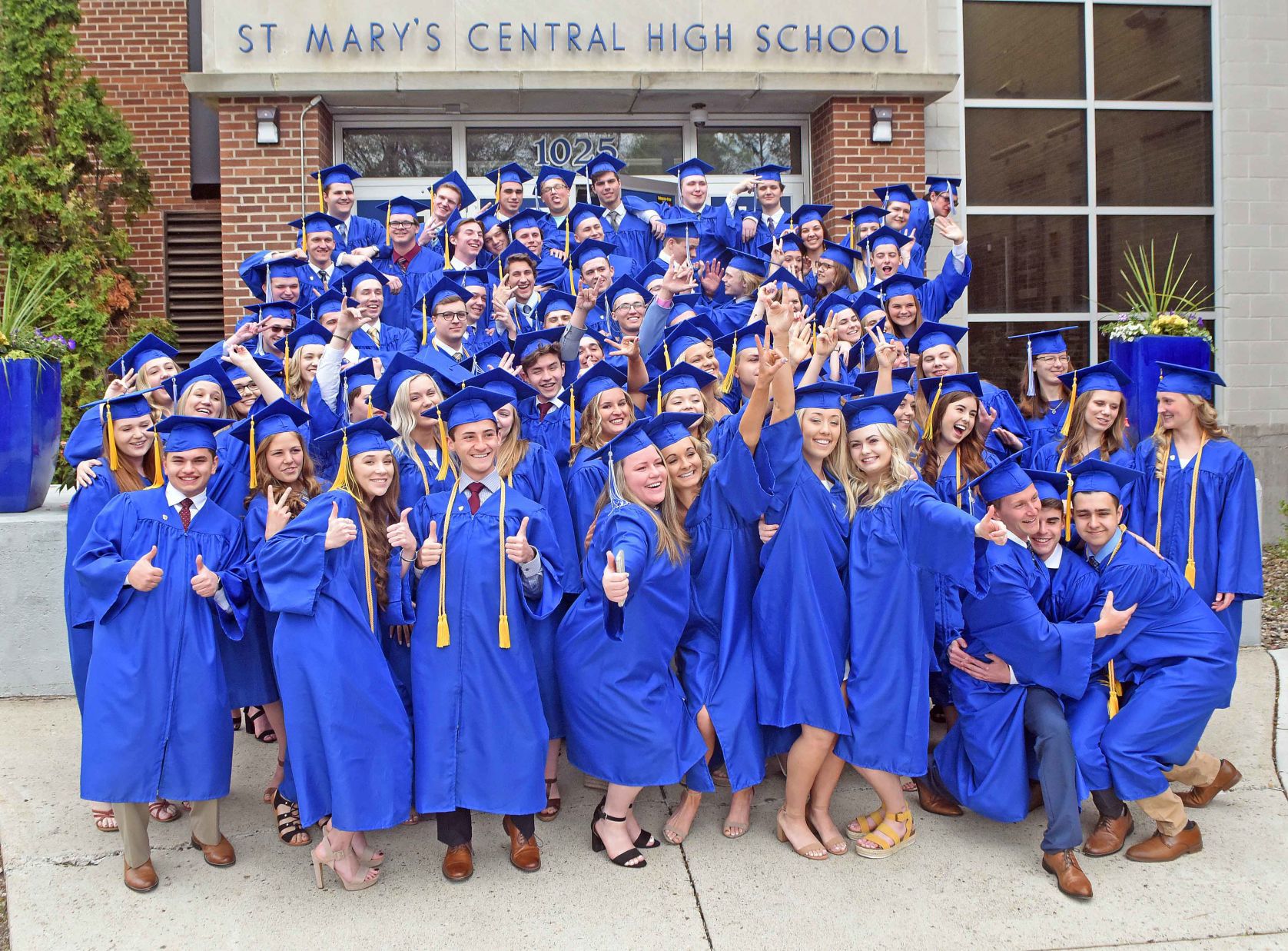052019-nws-graduation1.jpg